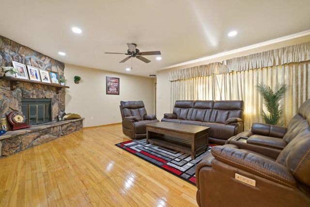 485 Boyd Circle, Michigan City, IN 46360