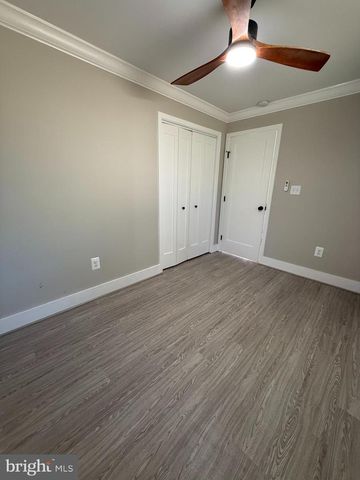 453 WALNUT DR, Edgewater, MD 21037