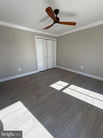 453 WALNUT DR, Edgewater, MD 21037