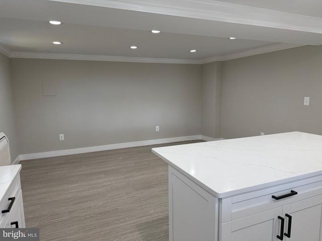 453 WALNUT DR, Edgewater, MD 21037