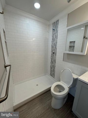 453 WALNUT DR, Edgewater, MD 21037