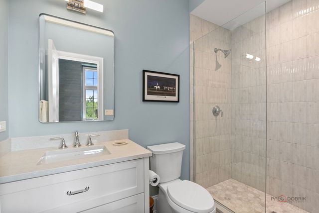 355 Hickory Court, Lake Forest, IL 60045