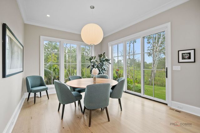 355 Hickory Court, Lake Forest, IL 60045