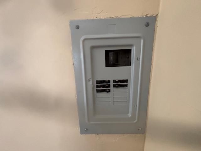 1908 Tackle Street, Essexville, MI 48732