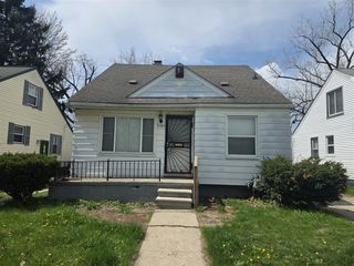 9245 Archdale Street, Detroit, MI 48228