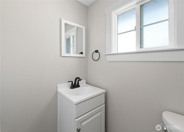 1717 S 18th Street, Mount Vernon, WA 98274