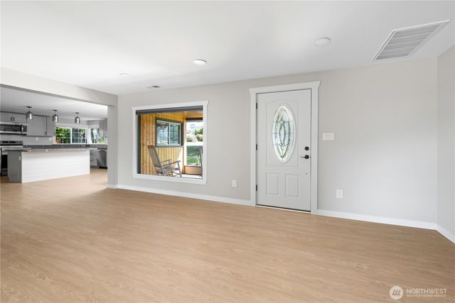 1717 S 18th Street, Mount Vernon, WA 98274