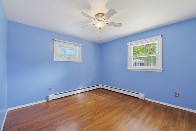 51 Robin Lane, Somerset, MA 02726