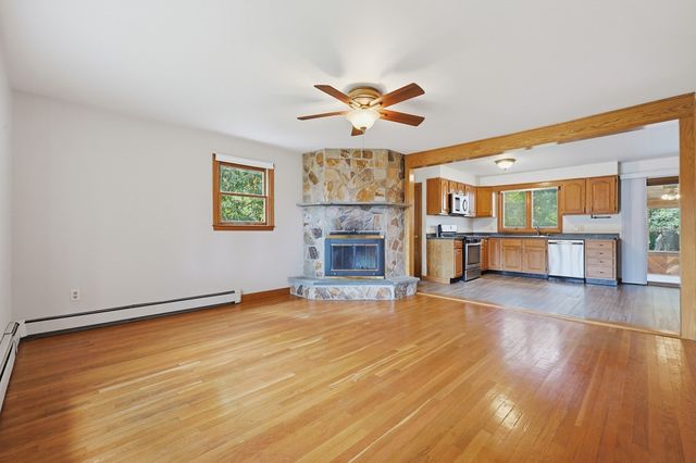 51 Robin Lane, Somerset, MA 02726