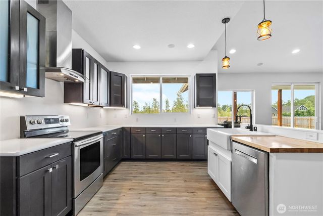 249 Flatt Road, Kelso, WA 98626
