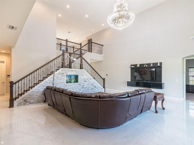 1014 SONESTA AVENUE, Brandon, FL 33511