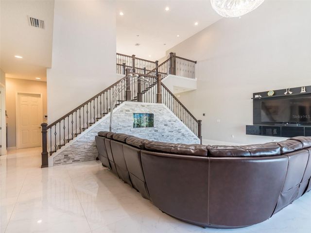 1014 SONESTA AVENUE, Brandon, FL 33511