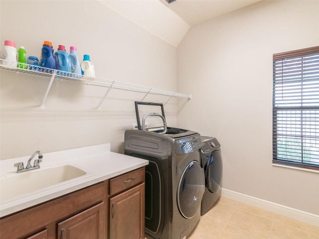 1014 SONESTA AVENUE, Brandon, FL 33511
