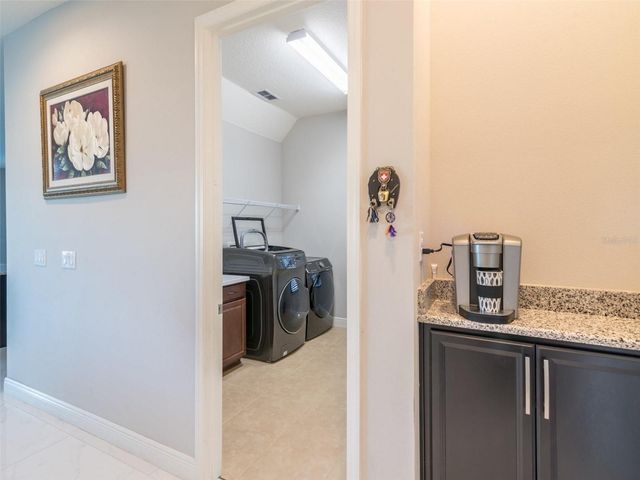 1014 SONESTA AVENUE, Brandon, FL 33511