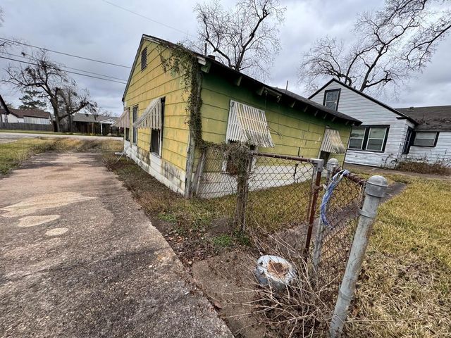 6629 Goforth Street, Houston, TX 77021