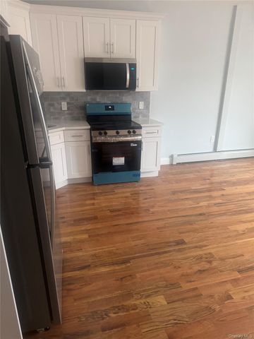 1611 Research Avenue 1st floor, Bronx, NY 10465