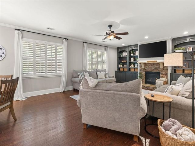 5483 Heatherbrooke Drive NW, Acworth, GA 30101