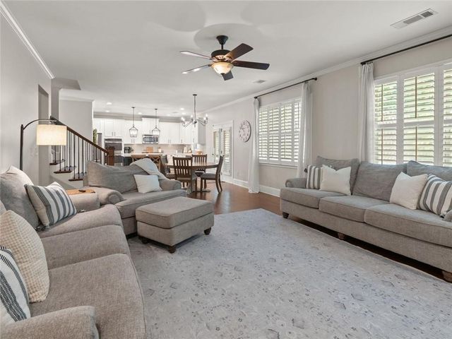 5483 Heatherbrooke Drive NW, Acworth, GA 30101