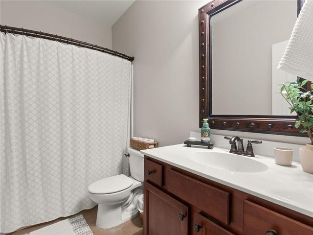 5483 Heatherbrooke Drive NW, Acworth, GA 30101