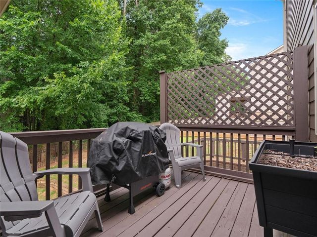 5483 Heatherbrooke Drive NW, Acworth, GA 30101