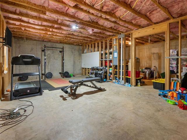 5483 Heatherbrooke Drive NW, Acworth, GA 30101
