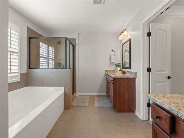 5483 Heatherbrooke Drive NW, Acworth, GA 30101