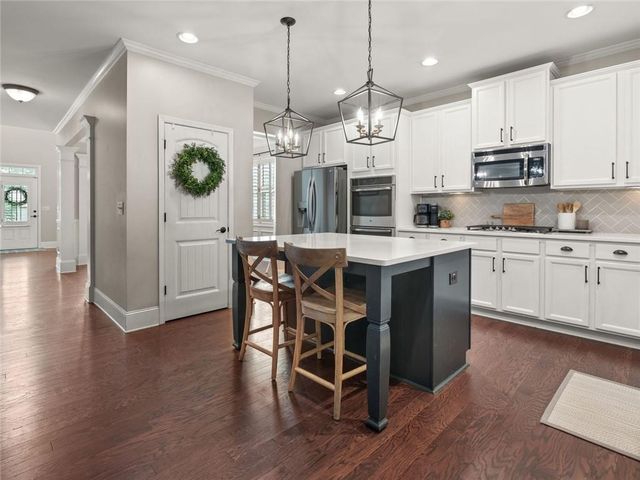 5483 Heatherbrooke Drive NW, Acworth, GA 30101