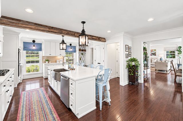 201 Long Valley Rd, Brentwood, TN 37027