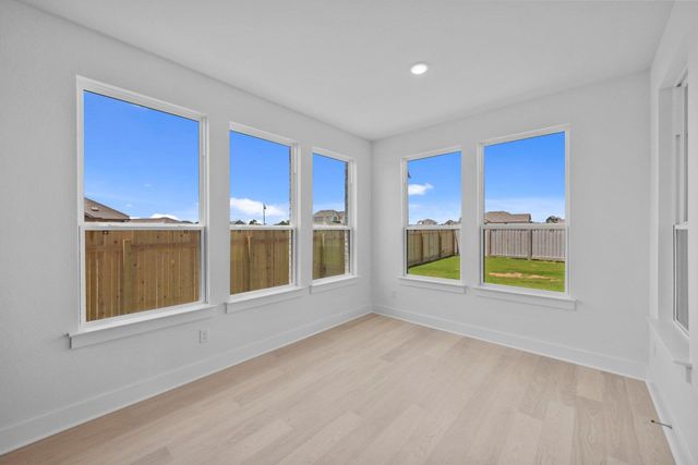 213 Pacific Grove CIR, Liberty Hill, TX 78642