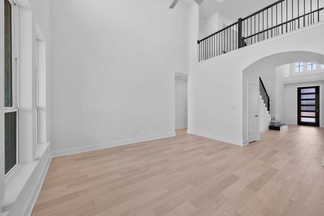213 Pacific Grove CIR, Liberty Hill, TX 78642