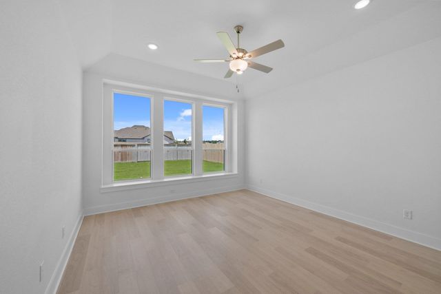 213 Pacific Grove CIR, Liberty Hill, TX 78642