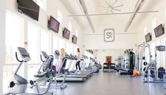 213 Pacific Grove CIR, Liberty Hill, TX 78642