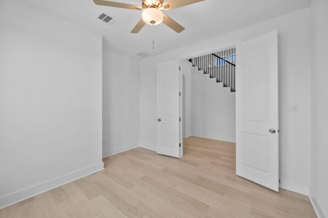 213 Pacific Grove CIR, Liberty Hill, TX 78642