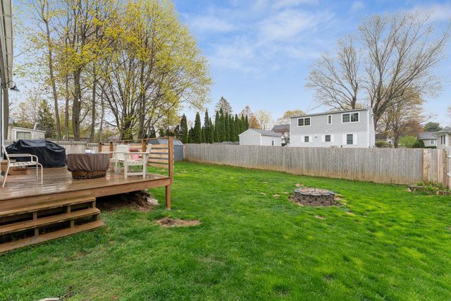 35 Baldwin Avenue, South Burlington, VT 05403