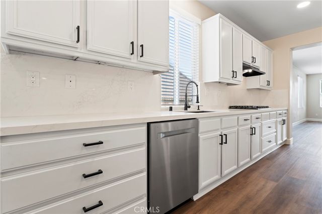 32943 Edinborough, Menifee, CA 92584