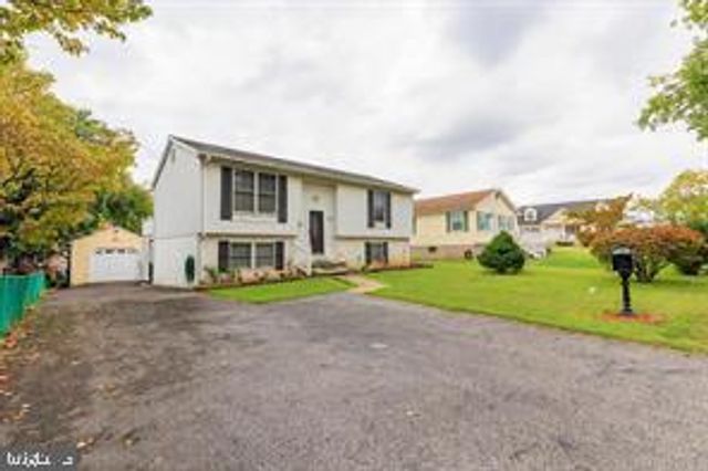 3504 SHENANDOAH AVE, Halethorpe, MD 21227