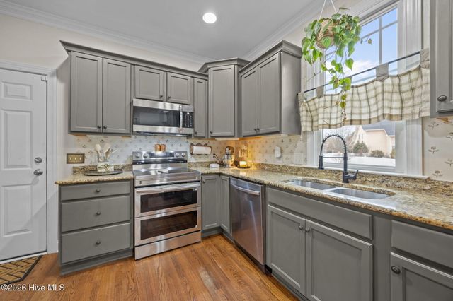 1016 Trinity Drive, Greenville, NC 27834