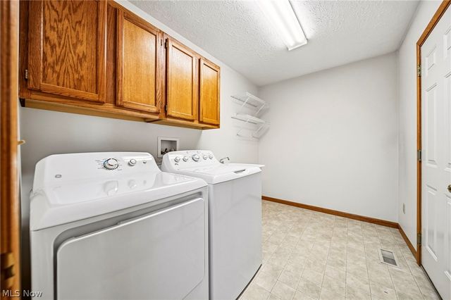 7576 Monterey Bay 5, Mentor On The Lake, OH 44060