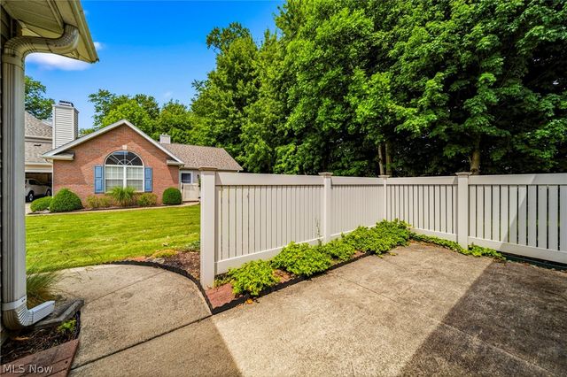 7576 Monterey Bay 5, Mentor On The Lake, OH 44060