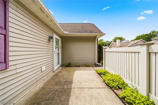7576 Monterey Bay 5, Mentor On The Lake, OH 44060