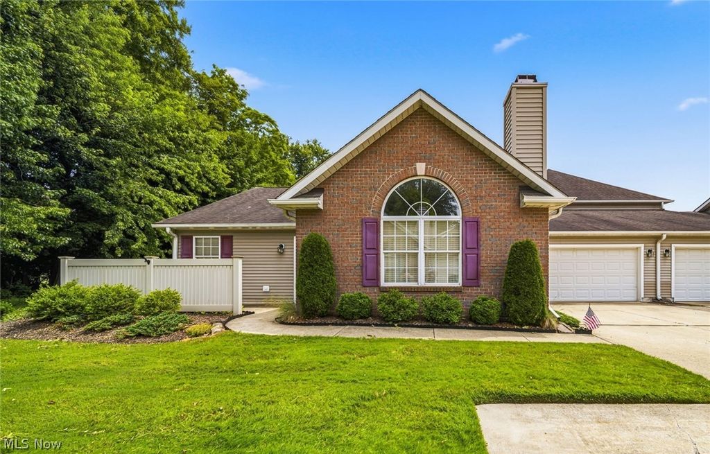7576 Monterey Bay 5, Mentor On The Lake, OH 44060