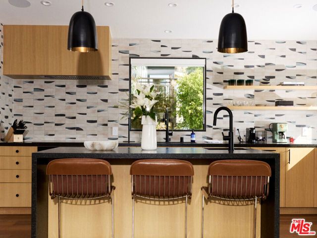 2309 Hollyridge Drive, Los Angeles, CA 90068