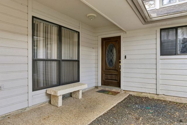 1025 River Park, San Antonio, TX 78216