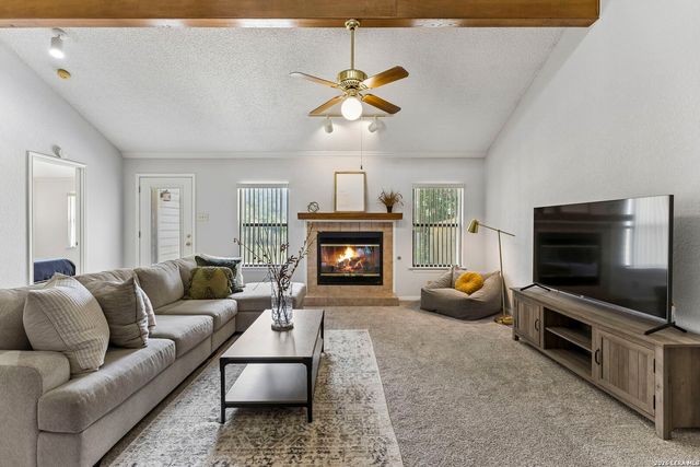 1025 River Park, San Antonio, TX 78216