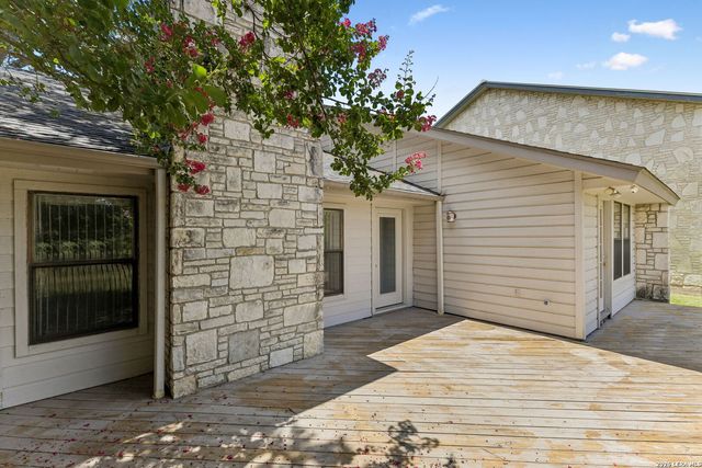 1025 River Park, San Antonio, TX 78216