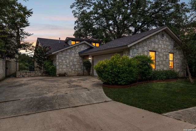 1025 River Park, San Antonio, TX 78216