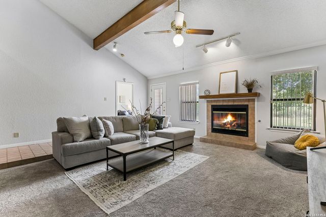 1025 River Park, San Antonio, TX 78216