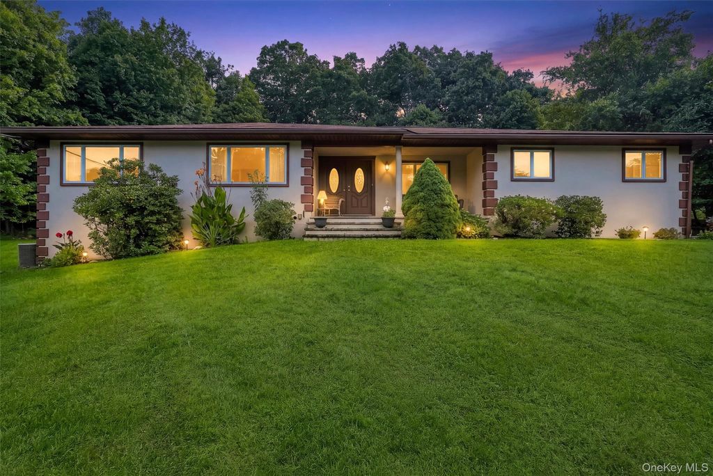 72 Eastview Drive, Valhalla, NY 10595 — exterior