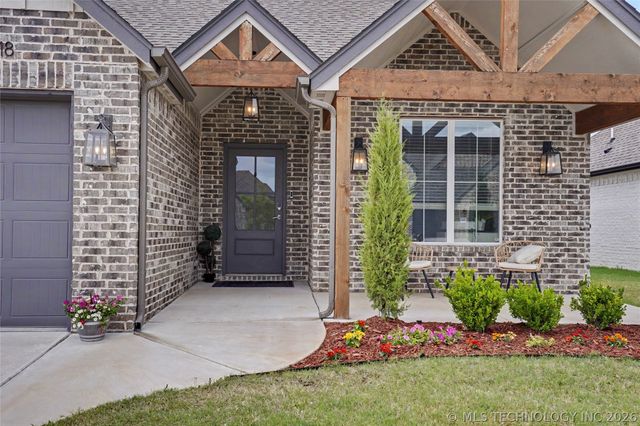 2918 E Rockford Place, Broken Arrow, OK 74014