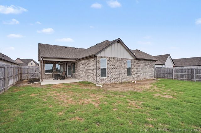 2918 E Rockford Place, Broken Arrow, OK 74014